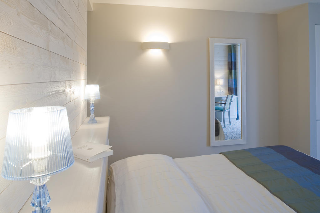 Logis Hotel Vent D'Iroise Plougonvelin Exterior photo