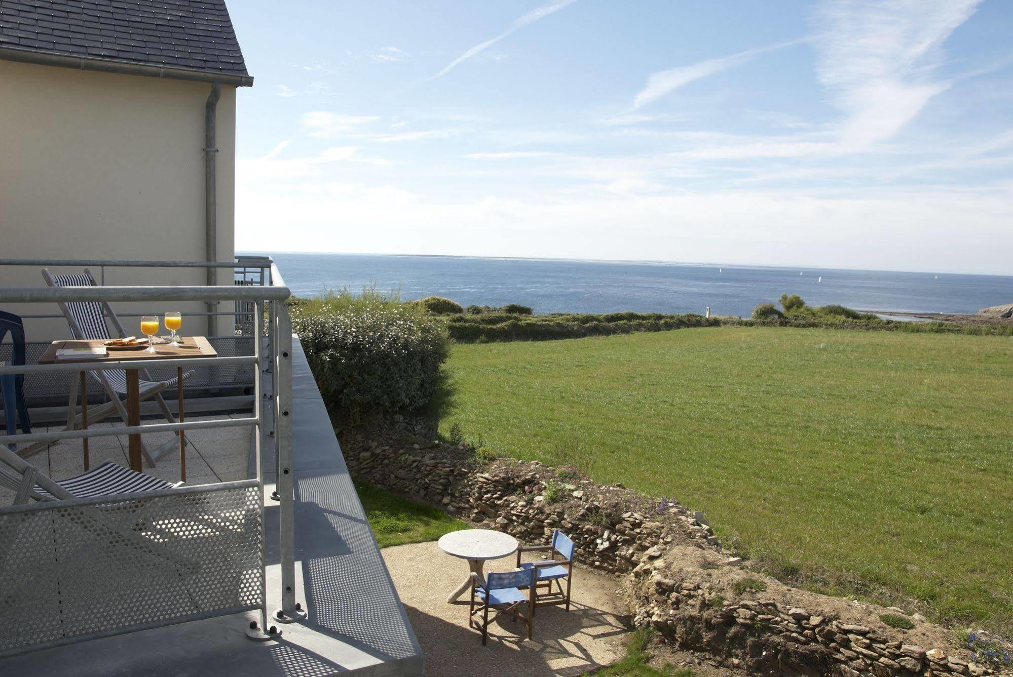 Logis Hotel Vent D'Iroise Plougonvelin Exterior photo